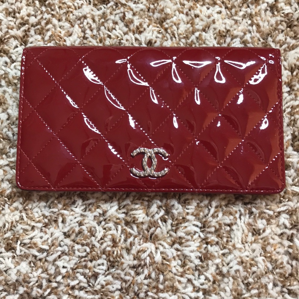 Chanel wallet / purse